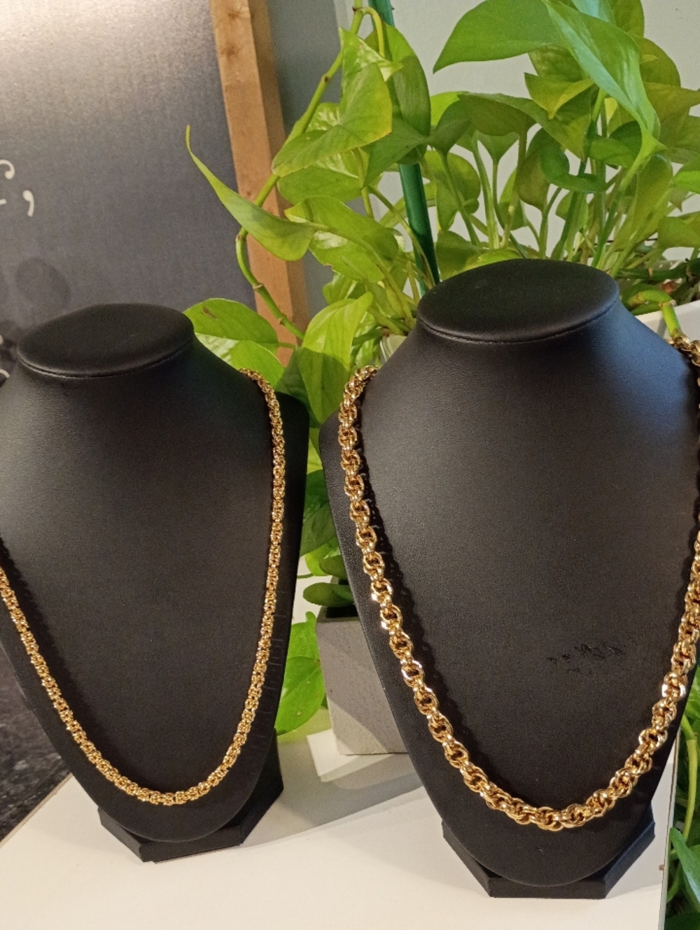 Classic Gold Tone Rope Chain Necklace - Women's Jewelry - Picture 4 of 7